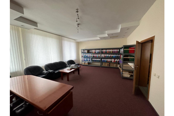 Gliwice, Sprzedaż budynków z działką