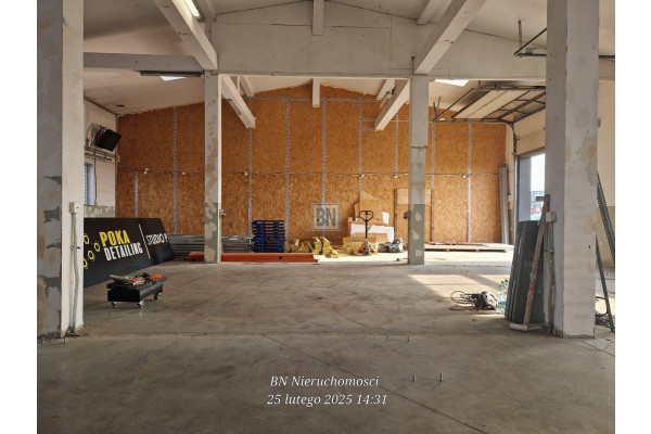 mikołowski, Mikołów, Wynajme hale z biurami oraz plac300m2