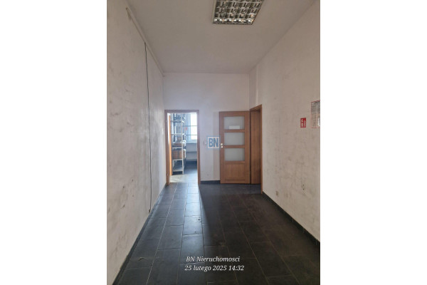 mikołowski, Mikołów, Wynajme hale z biurami oraz plac300m2