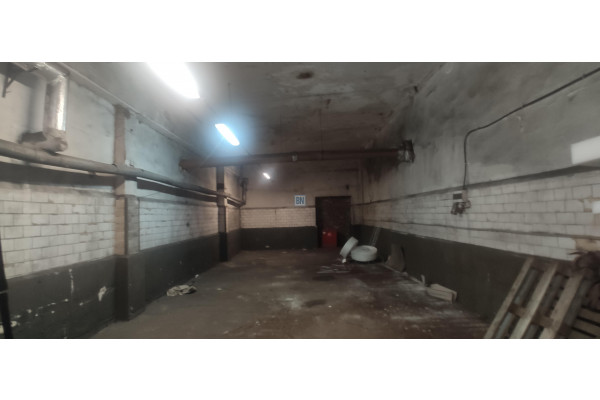 Dąbrowa Górnicza, Hala magazynowo-produkcyjna w Dąbrowie Górniczej ok 650 m kw.