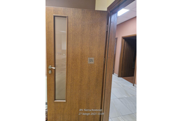 gliwicki, Pyskowice, Budynek magazynowo-handlowy z placem 11533m2 na sprzedaż