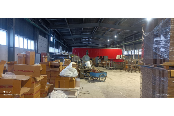 śląskie, zawierciański, Zawiercie, Hala o powierzchni 500 kw  nie ogrzewana prąd ,dwie bramy wjazdowe.