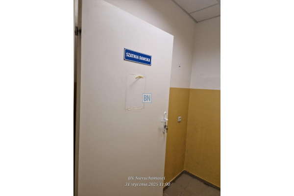 Ruda Śląska, Wynajmę halę magazynową