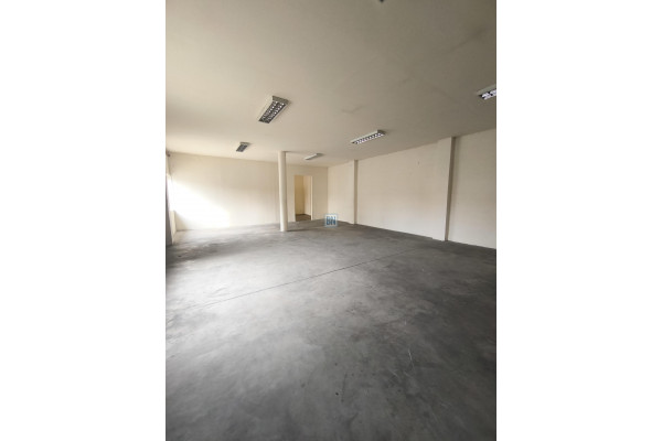 Częstochowa, Hala magazynowa w Częstochowie 162 m kw ogrzewana.