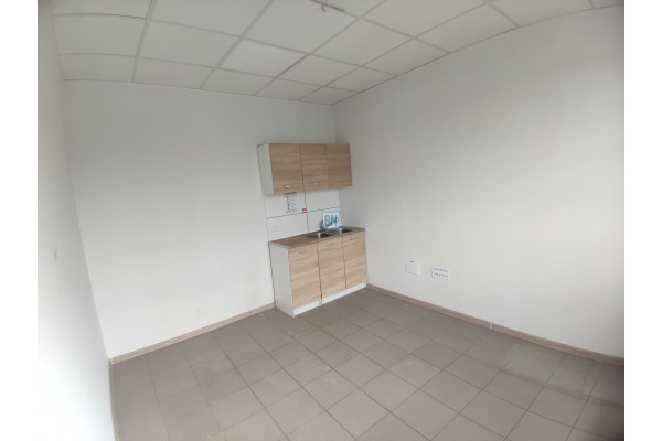 Bytom, Lokal użytkowy,Bytom, 185m.