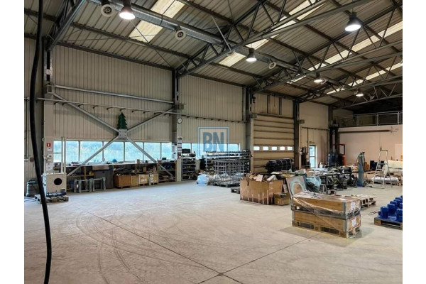 Knur&oacute;w, gliwicki, Obiekt na wynajem