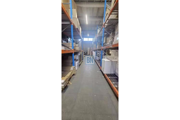 Gliwice, Hala magazynowa