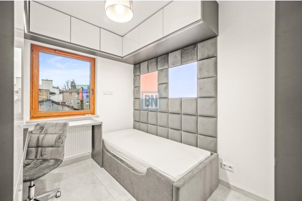 Gliwice, Mieszkanie w apartamentowcu z otwartą kuchnią