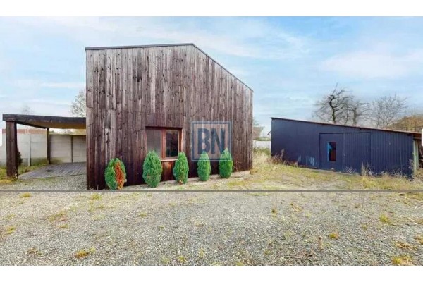 Gliwice, Bojk&oacute;w, Działka z uzbrojeniem i budynkami na sprzedaż