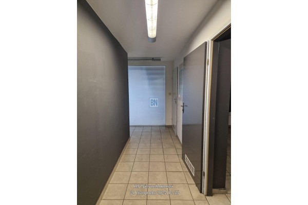 Gliwice, Budynek biurowo magazynowy o powierzchni 835 mkw ,działka 1818mkw