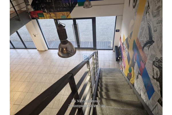 Gliwice, Budynek biurowo magazynowy o powierzchni 835 mkw ,działka 1818mkw