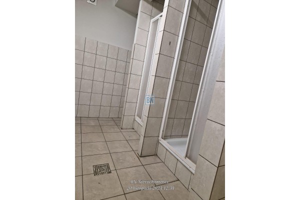 Gliwice, Budynek biurowo magazynowy o powierzchni 835 mkw ,działka 1818mkw