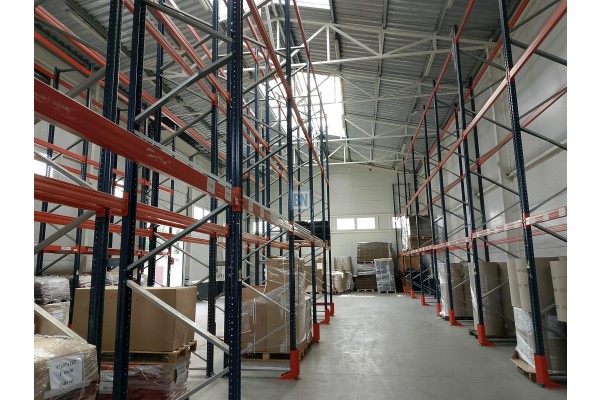 Rybnik, Hala magazynowa w Rybniku ogrzewana. 360 m.