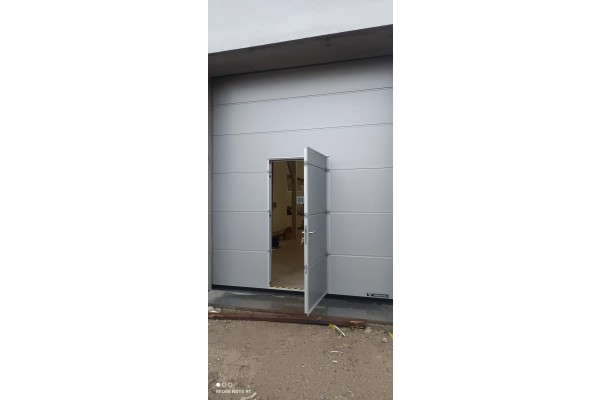 Zabrze, Hala magazynowa , produkcyjną 600 m2 posadzka nie pyląca. Duże przyłącze prądu.