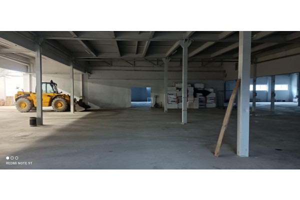 Zabrze, Hala magazynowa , produkcyjną 600 m2 posadzka nie pyląca. Duże przyłącze prądu.