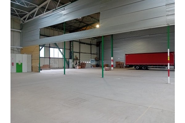 śląskie, Żory, Hala  1580 mkw .Posadzka nie pylaca .Powierzchnia biur- i socjalna .Plac .Duży przydział prądu.