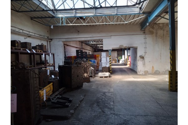 gliwicki, Knur&oacute;w, 5 Hal produkcyjno-magazynowych. Część lub całość