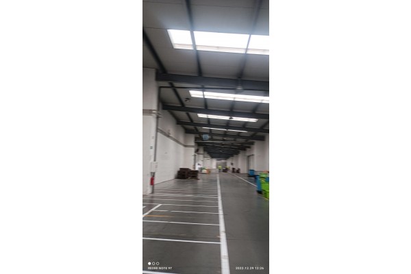 małopolskie, chrzanowski, Trzebinia, Hala o powierzchni 30111 mkw z cześcią socjalną i biurową .Okazja cenowa !!! Cena do negocjacji !!!