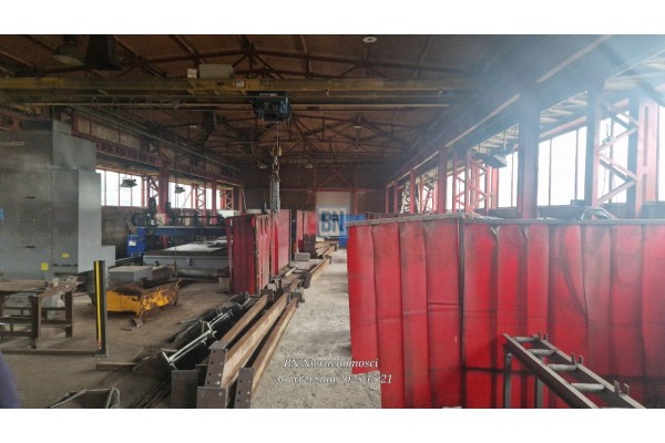 Zabrze, Hala/Magazyn z placem 3-4tys.m2 oraz suwnice