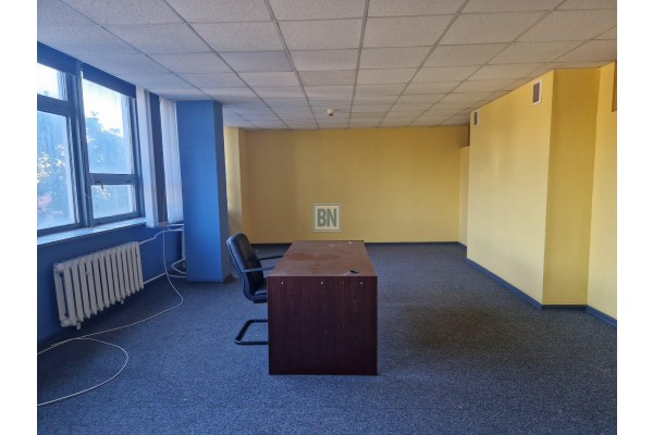 Zabrze, Wynajmę część biurowca