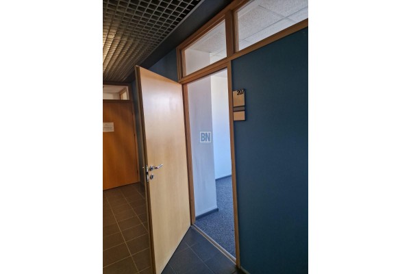 Zabrze, Wynajmę część biurowca