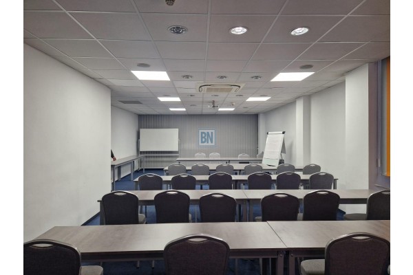 Zabrze, Wynajmę część biurowca