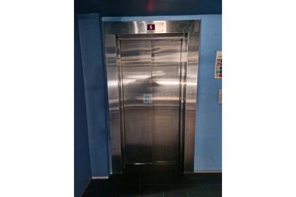 Zabrze, Wynajmę część biurowca