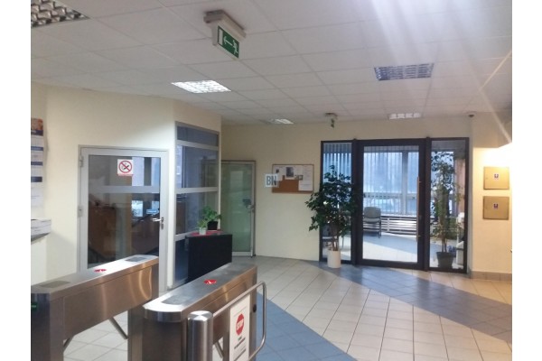 Zabrze, Wynajmę część biurowca