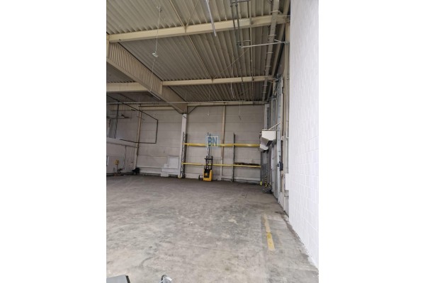 Gliwice, Wynajme halę z biurami