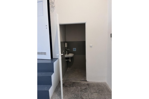 Gliwice, Lokal usługowo-handlowy