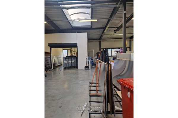 gliwicki, Pyskowice, Sprzedaż hali produkcyjnej z dużą działką