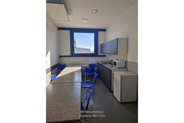 gliwicki, Pyskowice, Sprzedaż hali produkcyjnej z dużą działką