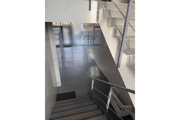 Bytom, Lokal biurowo-handlowo-usługowy