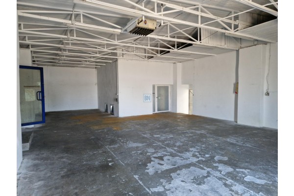 gliwicki, Pyskowice, Hala o powierzchni 150 mkw teren ogrodzony monitorowany