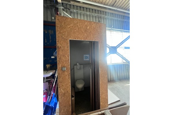 Katowice, Hala produkcyjno- magazynowa