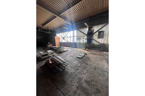 Katowice, Hala produkcyjno- magazynowa