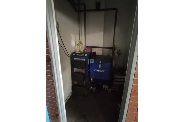 Gliwice, Sprzedam obiekt przemysłowo - usługowy  585 m kw Gliwice.