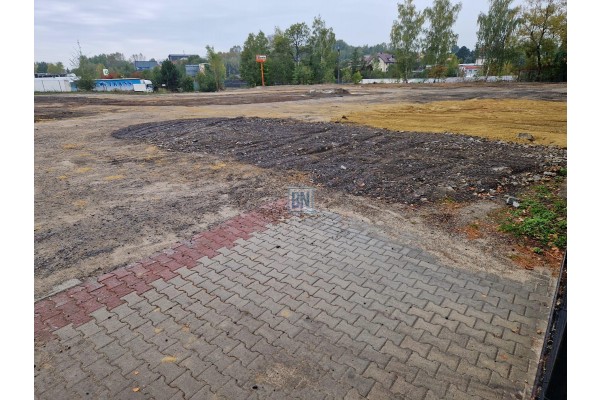 mikołowski, Mikoł&oacute;w, Wynajmę plac