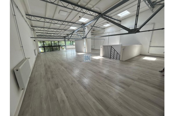 śląskie, Gliwice, Lokal uzytkowy z magazynem 300 m, ogzrewany, Gliwice.