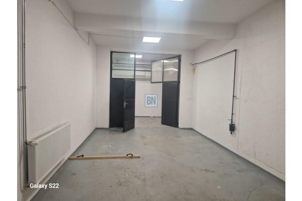 Gliwice, Lokal uzytkowy z magazynem 300 m, ogzrewany, Gliwice.