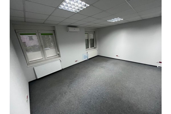 Gliwice, Oferuje lokale biurowe 27/18/19/30m2