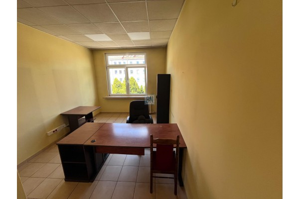 Gliwice, Lokale biurowe o r&oacute;żnych powierzchniach +magazynek