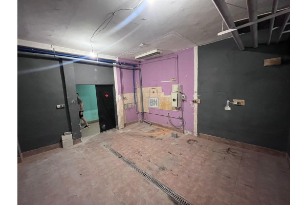 Gliwice, Lokale biurowe o r&oacute;żnych powierzchniach +magazynek