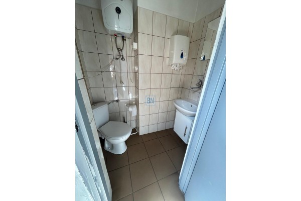 Gliwice, Sprzedam halę 157 m kw na działce ok 1350 m, Gliwice.