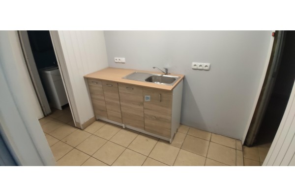 Zabrze, Building for rent