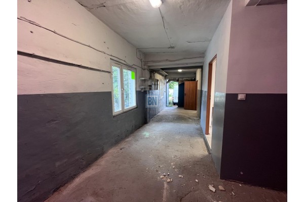 Gliwice, Magazynek z biurem do wynajęcia
