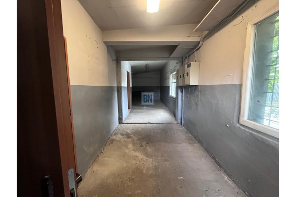 Gliwice, Magazynek z biurem do wynajęcia