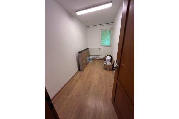 Gliwice, Magazynek z biurem do wynajęcia