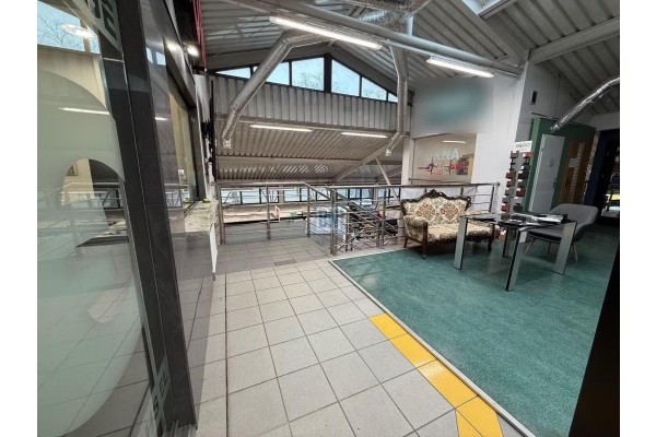 śląskie, Gliwice, Lokal w andresoli rożne powierzchnie do 90m2