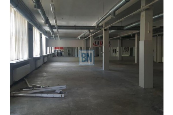 śląskie, Zabrze, Lokal użytkowy w Zabrzu 300 m, ogrzewany.